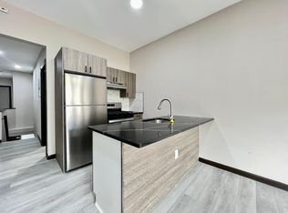 163 Elwood Ave #1R, Newark, NJ 07104