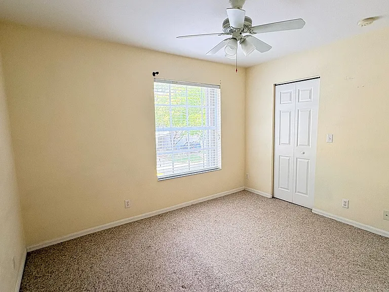 8162 Pacific Beach Dr — Photo 12