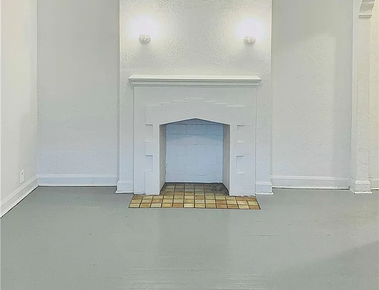 2836 E 130th St #1L — Photo 3