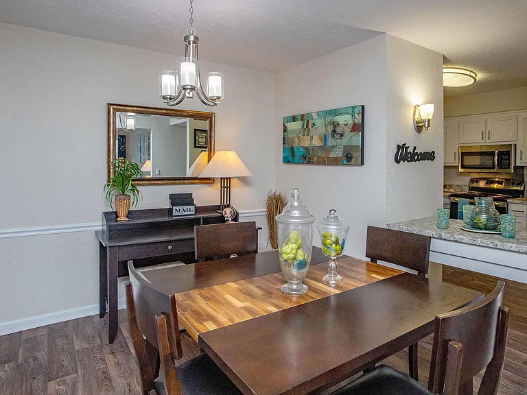 Chase Cove Apartments — Photo 57