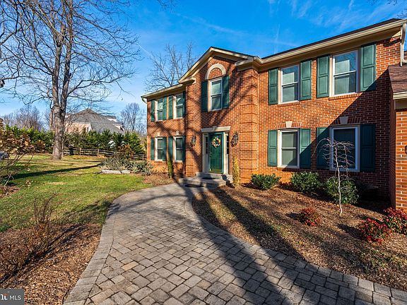 4th image of 5091 Brentwood Farm Dr