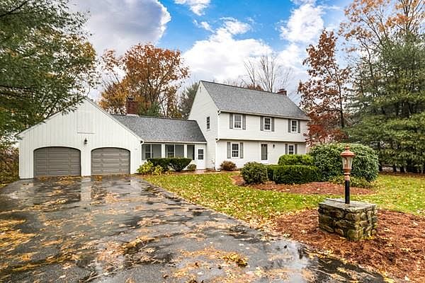 1st image of 79 Blueberry Hill Ln
