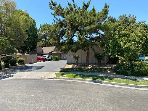 4599 N Emerson Ave #101 Photo 1 4599 N Emerson Ave #101 Photo 1