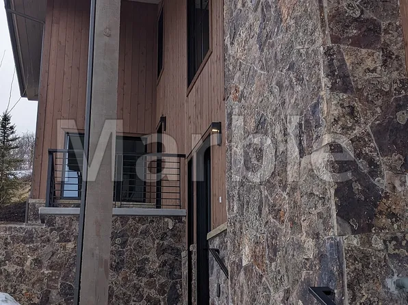 10772 N Hideout Trl, Hideout, UT 84036