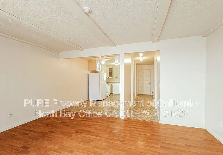 48-4 Lark Center Dr — Photo 8