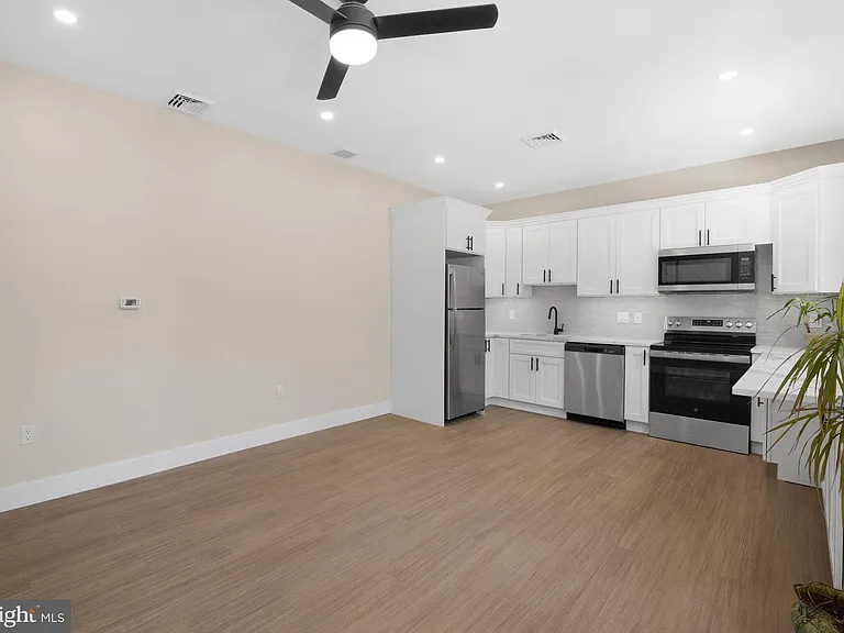 71 Dreamland Park Dr #75 — Photo 11