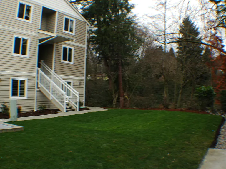 2128 SW Holden St #D-109 — Photo 10