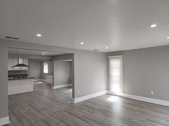 5th image of 218 W Olive St #1