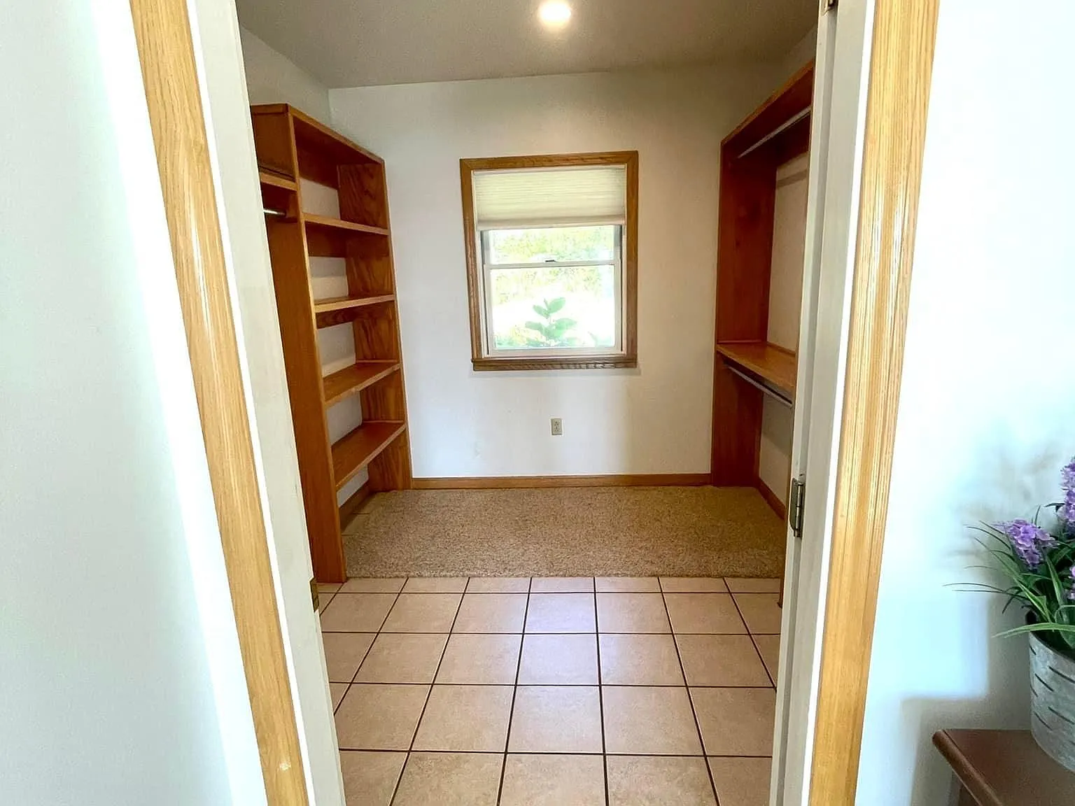 4 bed, 2.5 bath, $2,300 — Photo 2