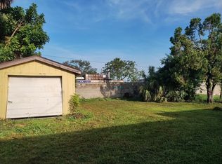 2124 3rd St E, Bradenton, FL 34208