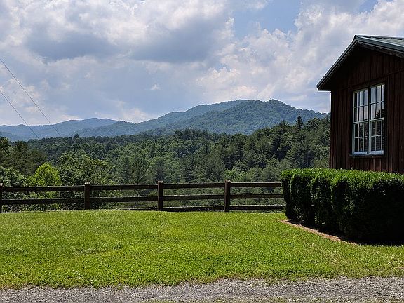 5th image of 465 Tall Timber Ln