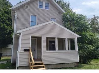 1385 Hart St, Akron, OH 44306