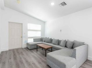 900 NW 19th Ave, Pompano Beach, FL 33069