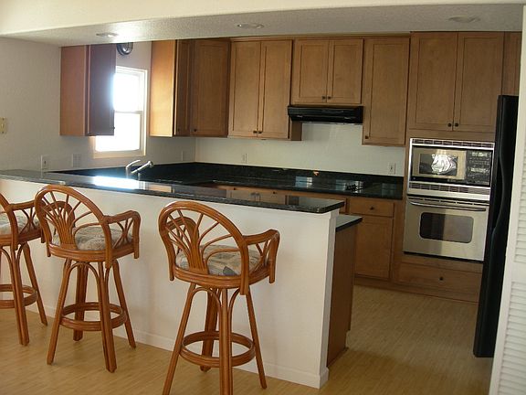 Breakfast Bar