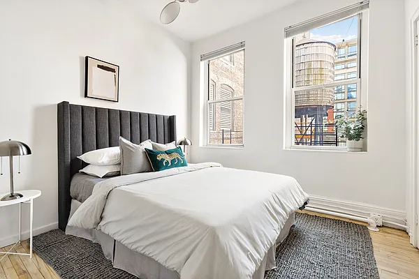 Sold by Compass | media 16