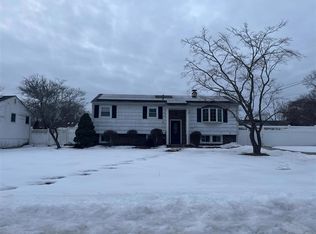 3010 Sipp Ave, Medford, NY 11763