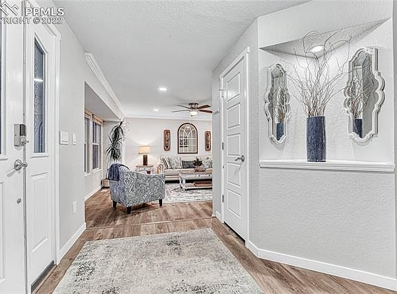 5th image of 4720 Russett Oak Ct