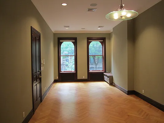 Rented by Corcoran | media 12