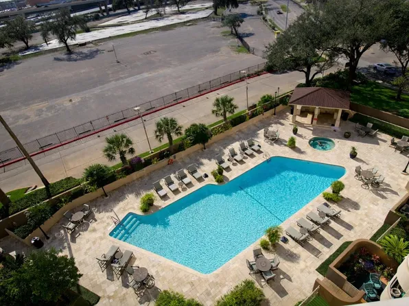 3525 Sage Rd APT 718, Houston, TX 77056