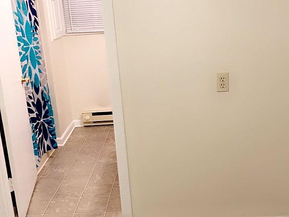 3rd image of 435 West St #1