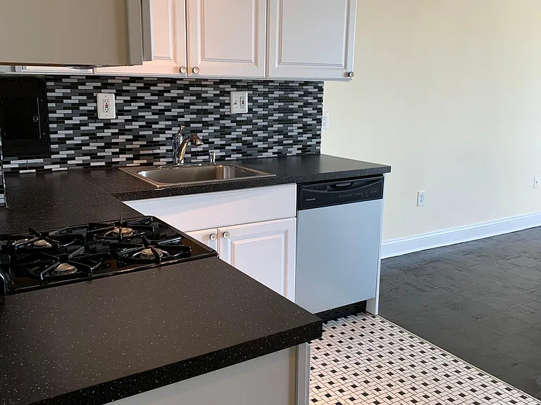 2800 Wisconsin Ave NW #1011 — Photo 6