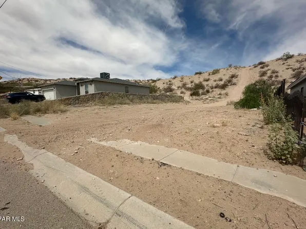308 Lonnie St, Sunland Park, NM 88063