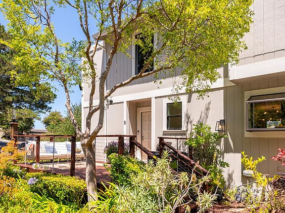 3rd image of 80 Lyford Drive #8