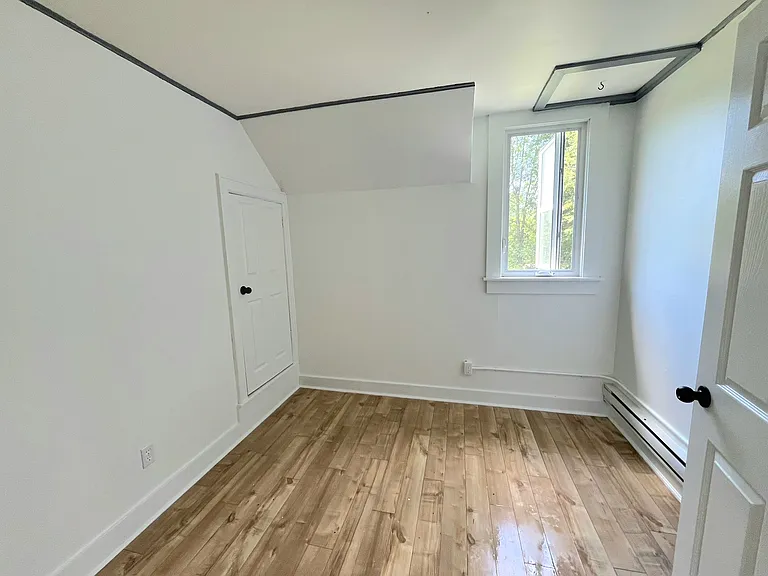 7 McGloin St #2 — Photo 5
