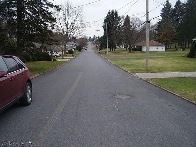 2nd image of 431 Myers St