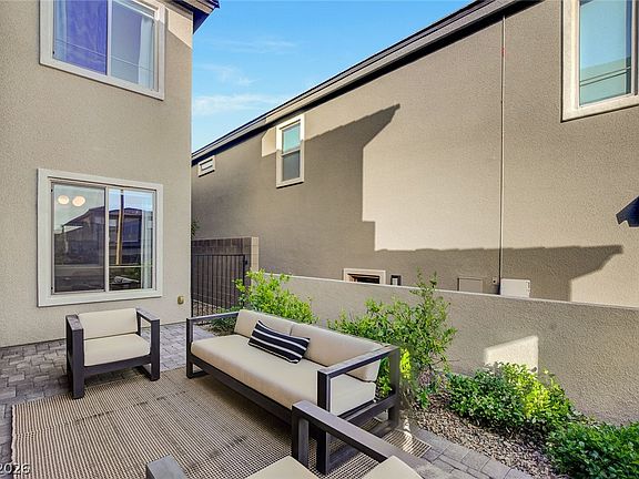 5th image of 12438 Sunset Sage Ave