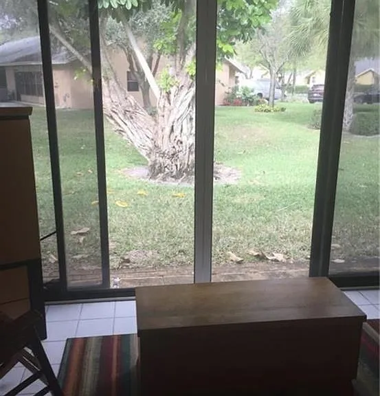 10875 Lake Front Pl — Photo 19