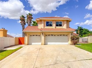 28211 Hub Cir, Sun City, CA 92585