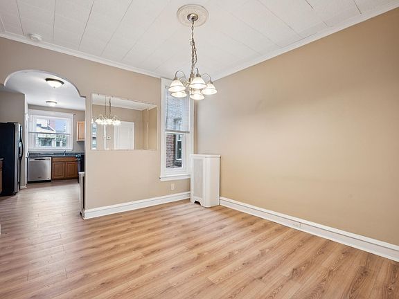 5th image of 5122 N Hutchinson St