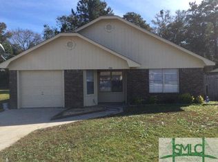 751 Madison Dr, Hinesville, GA 31313