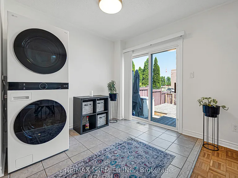 60 Del Francesco Way #MAIN — Photo 18