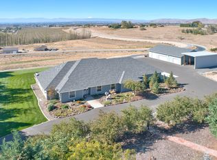 320 Faucher Rd, Yakima, WA 98901
