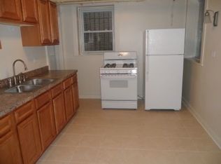 5455 S Hyde Park Blvd APT 2, Chicago, IL 60615