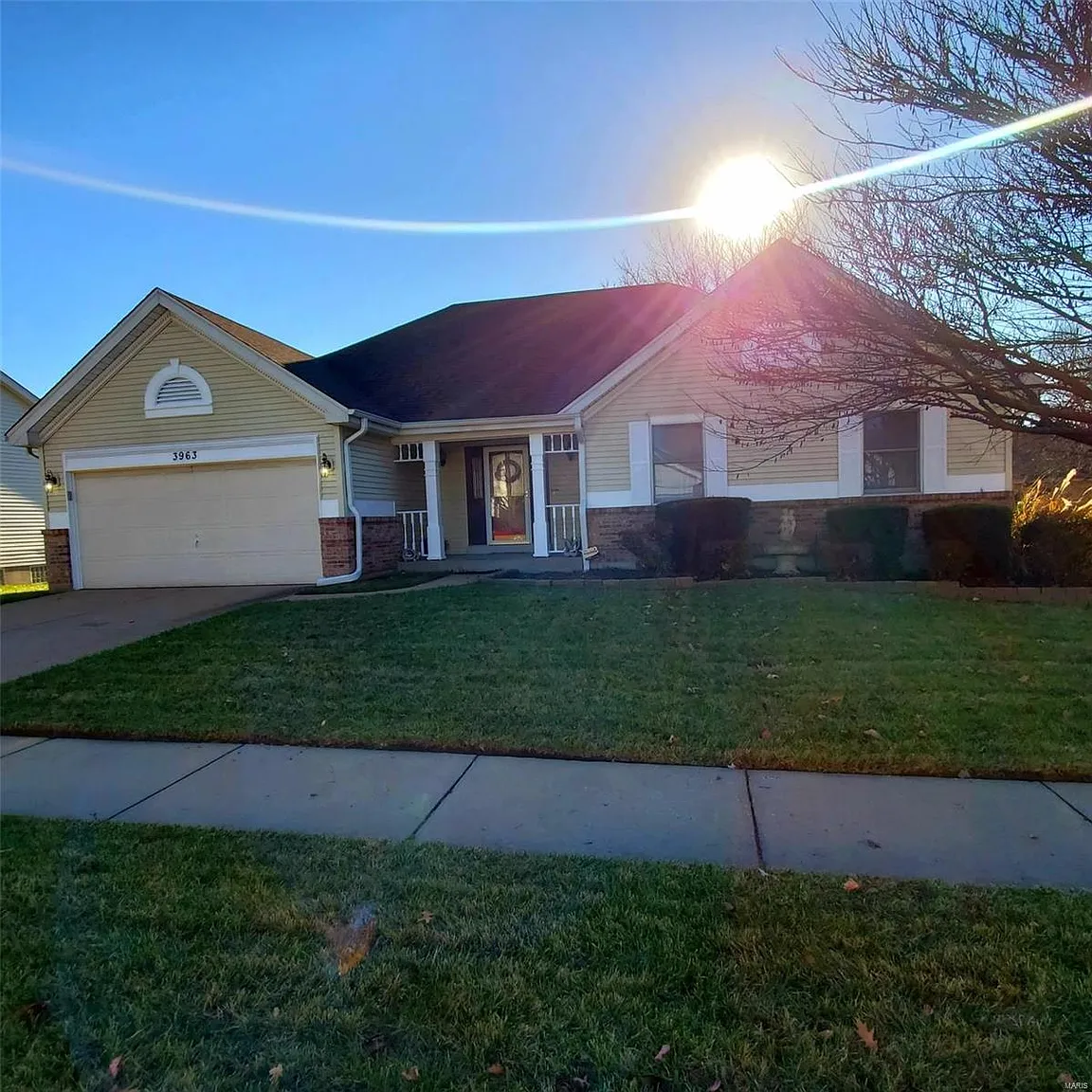 3963 Triple Crown Dr photo 1