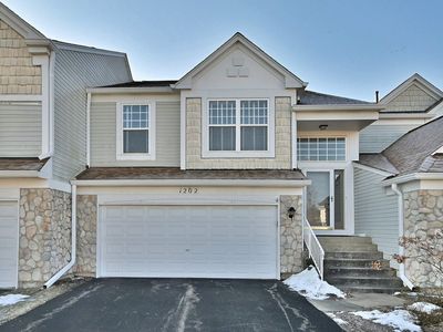 1202 Delta Dr, Elgin, IL, 60123