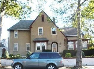 11418 Newburgh St, Saint Albans, NY 11412