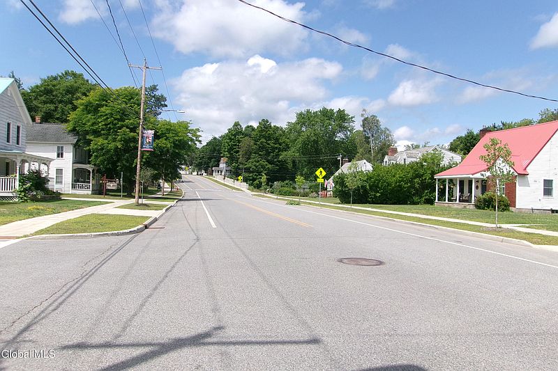 3rd image of 612 Palmer Avenue