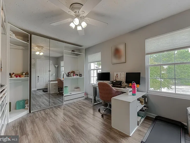 48221 Keel Dr — Photo 34
