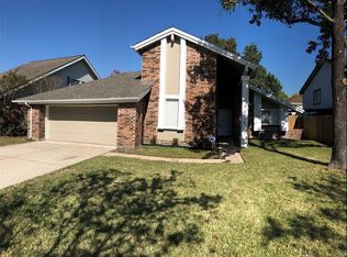 7910 Candlegreen Ln, Houston, TX 77071