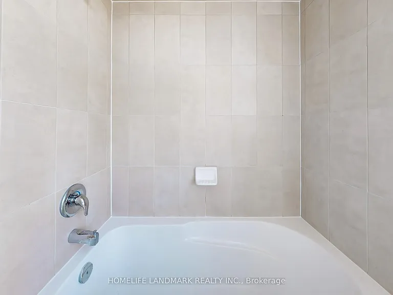 1533 Devine Point — Photo 30