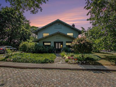 375 Ridgeway St, Saint Joseph, MI, 49085