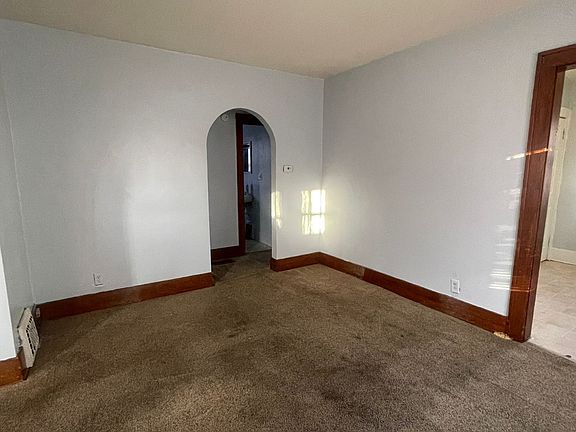 2nd image of 1414 Huey St