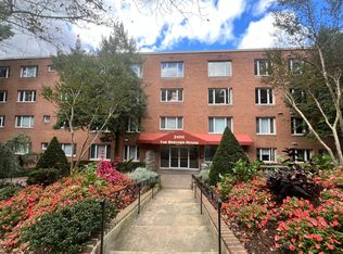 2400 41st St NW APT 103, Washington, DC 20007