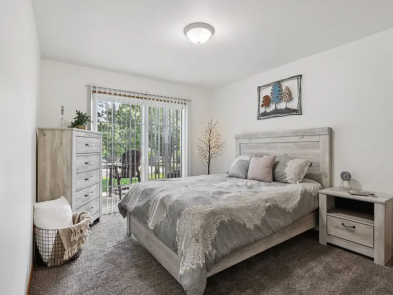 Meadow Park Apartments | Specials Available — Photo 50