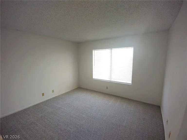 1575 W Warm Springs Rd #123 — Photo 17