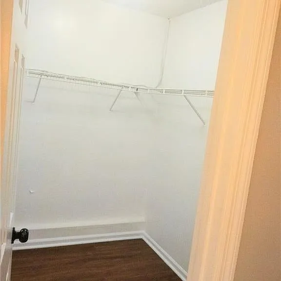 990 Forest Path — Photo 9